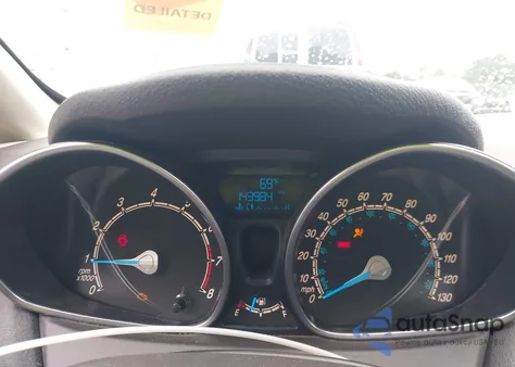 2015 Ford Fiesta Se z USA, uszkodzony, nr VIN 3FADP4EJ5FM152745